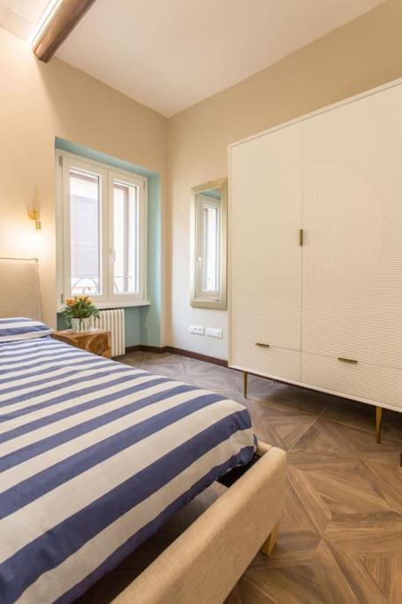 Frangipane 31 Monti Terrace Apartment Rome Bagian luar foto